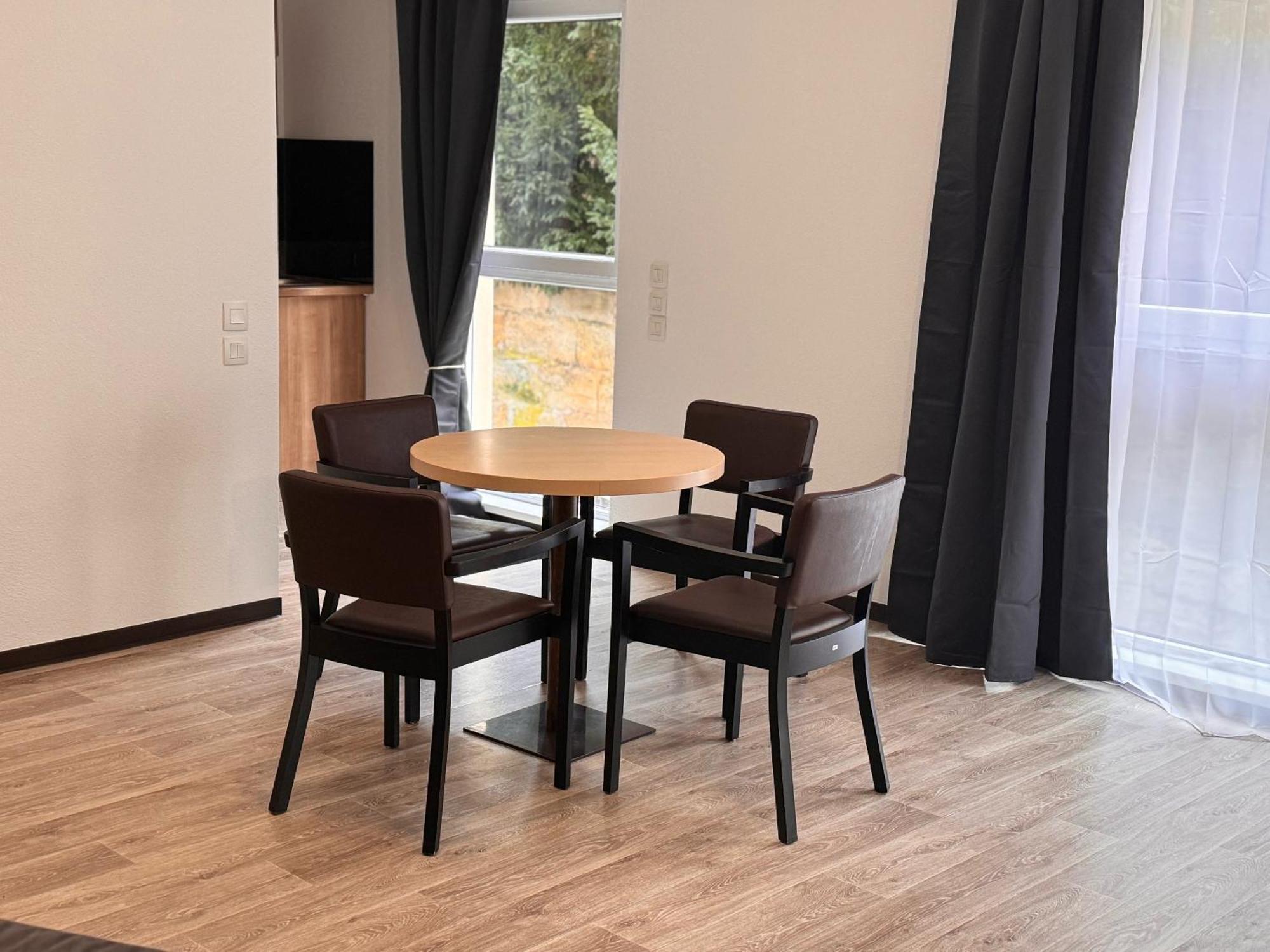 Kosy Appart'Hotel 7Eme Art Saint-Avold Luaran gambar