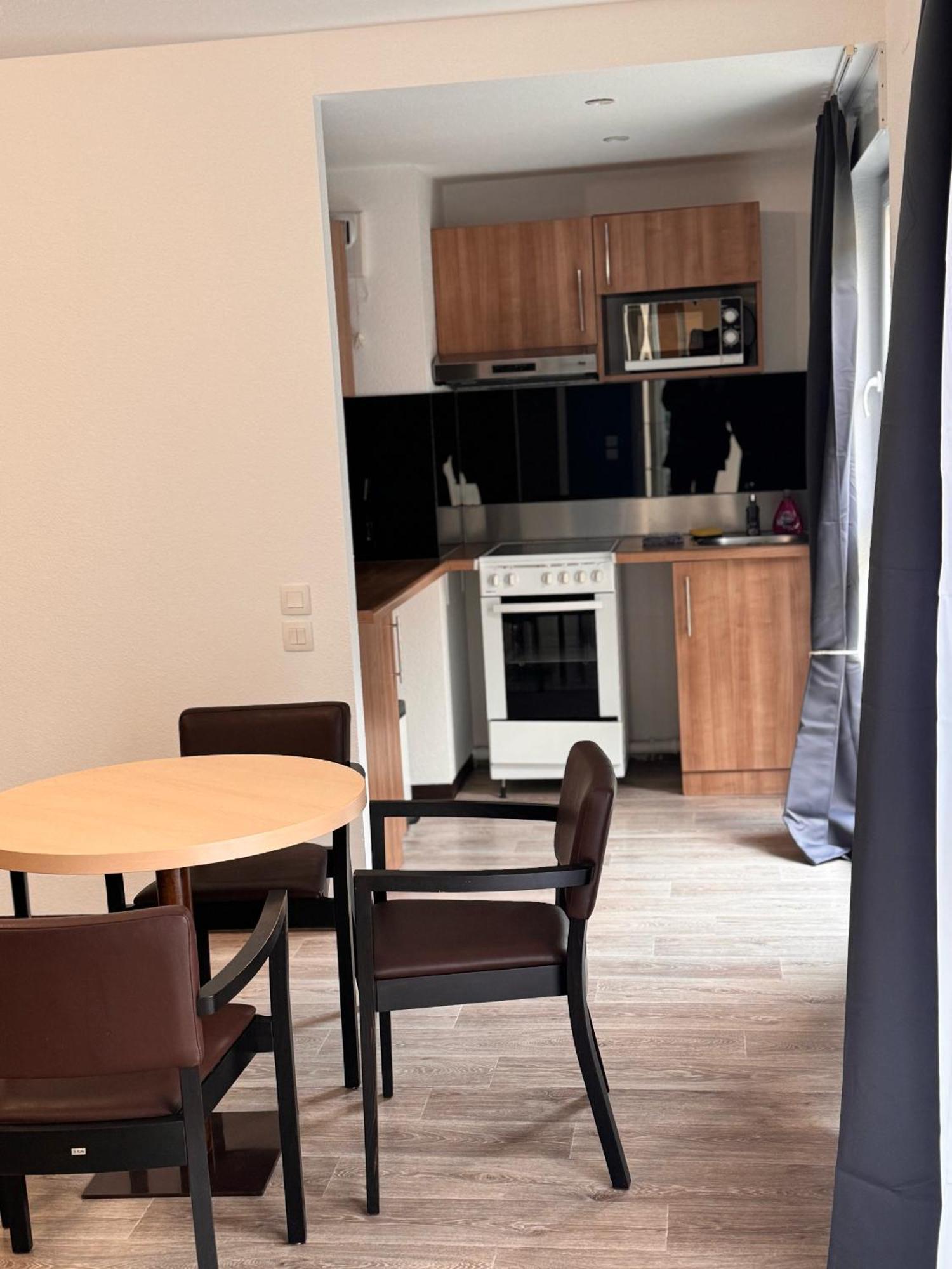 Kosy Appart'Hotel 7Eme Art Saint-Avold Luaran gambar